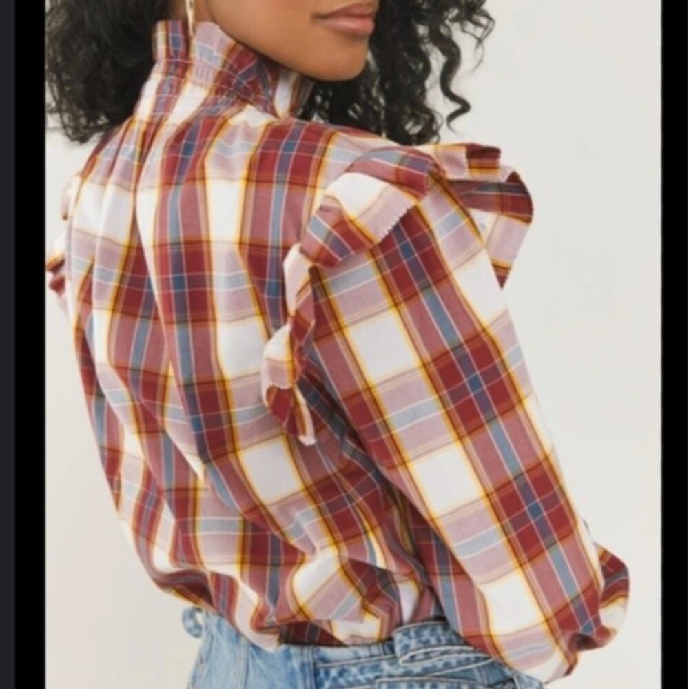 Something Navy Betsy Ruffle Button Top Size Small - image 1